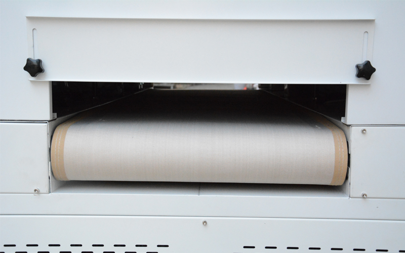 高清触摸屏UV粘接固化机.jpg 高清触摸屏UV粘接固化机.jpg